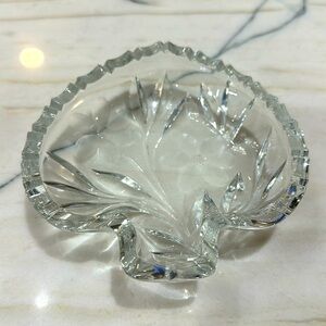 Frosted Etched Glass Flower Design Crystal candy/trinket dish spade shape